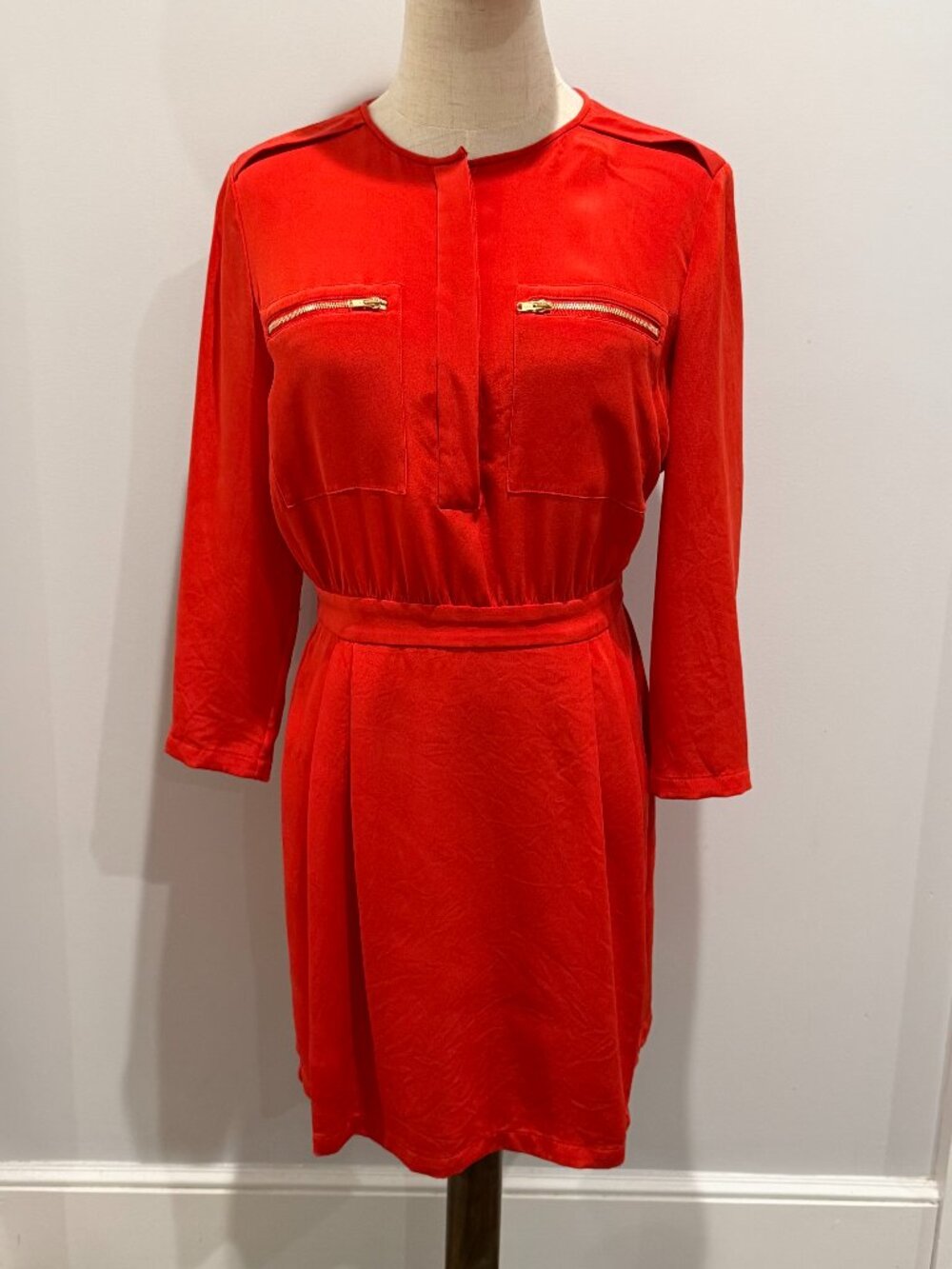 Theory Poppy Red Silk Shirt Dress Gold Zip Pockets Shoulder Detail Size 4